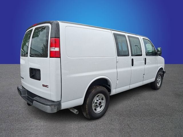 New 2024 GMC Savana 2500 w/ Driver Convenience Package RWD image 4