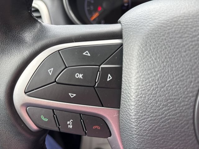 Used 2021 Jeep Grand Cherokee Limited w/ Sun & Sound Group AWD/4WD image 23