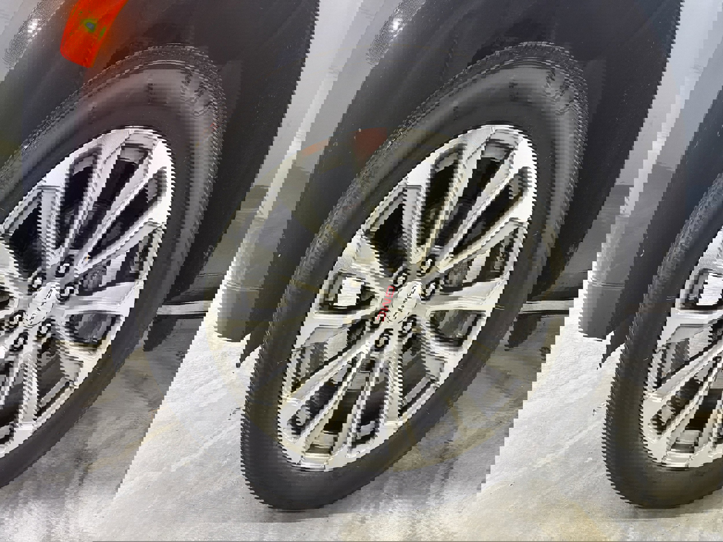 Used 2021 GMC Yukon Denali w/ Denali Premium Package image 32