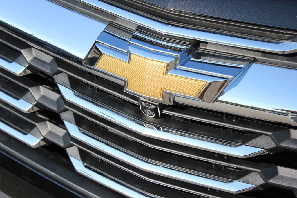 New 2026 Chevrolet Equinox LT w/ Convenience Package II AWD/4WD image 6