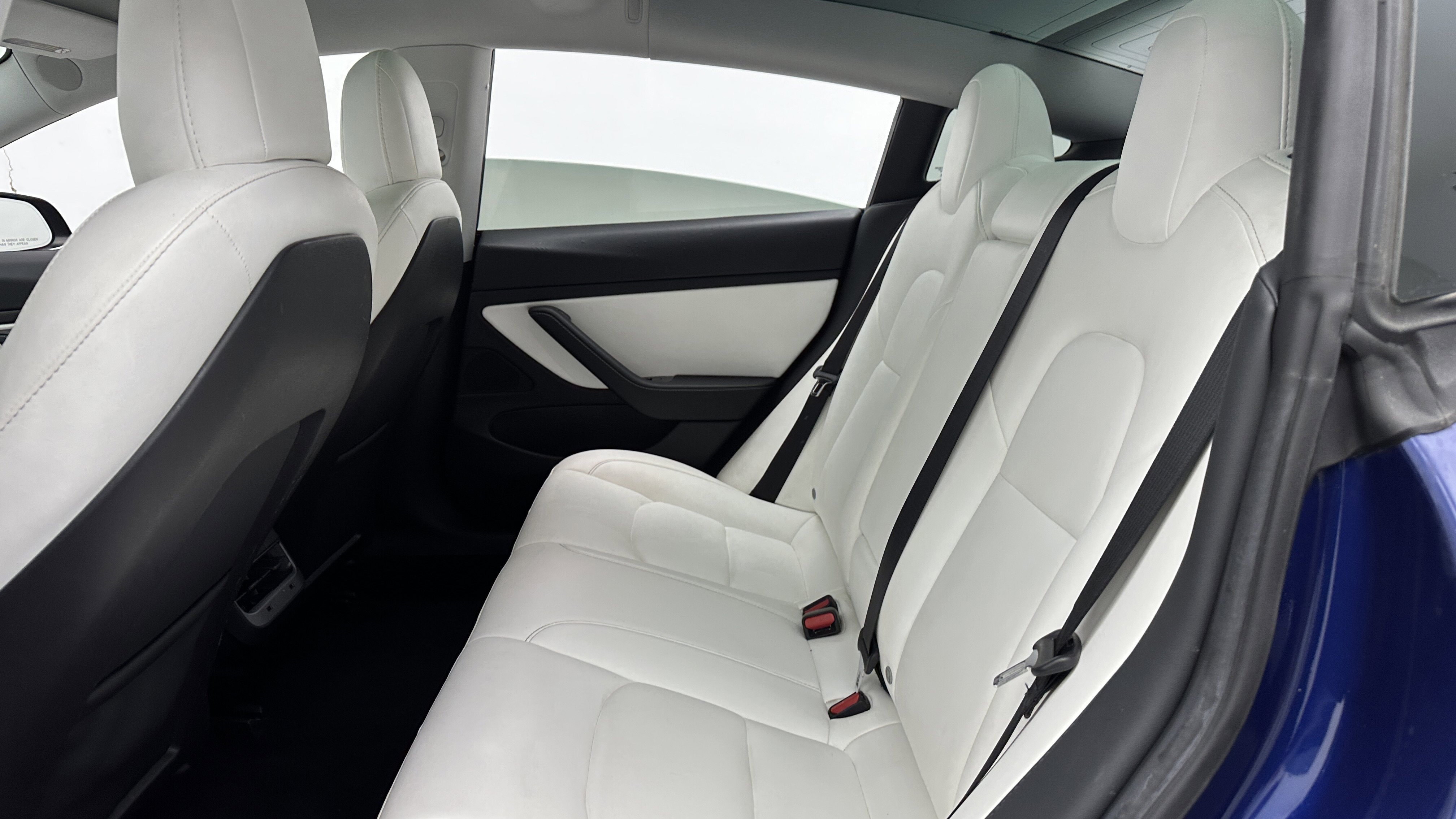 Used 2020 Tesla Model 3 Standard Range Plus image 27