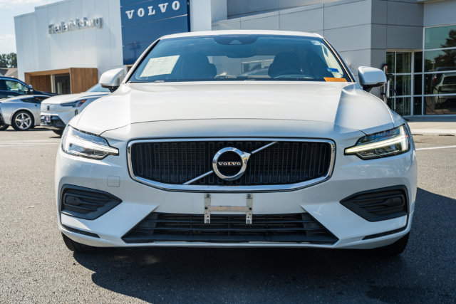 Used 2020 Volvo S60 T6 Momentum w/ Protection Package Premier AWD/4WD image 2