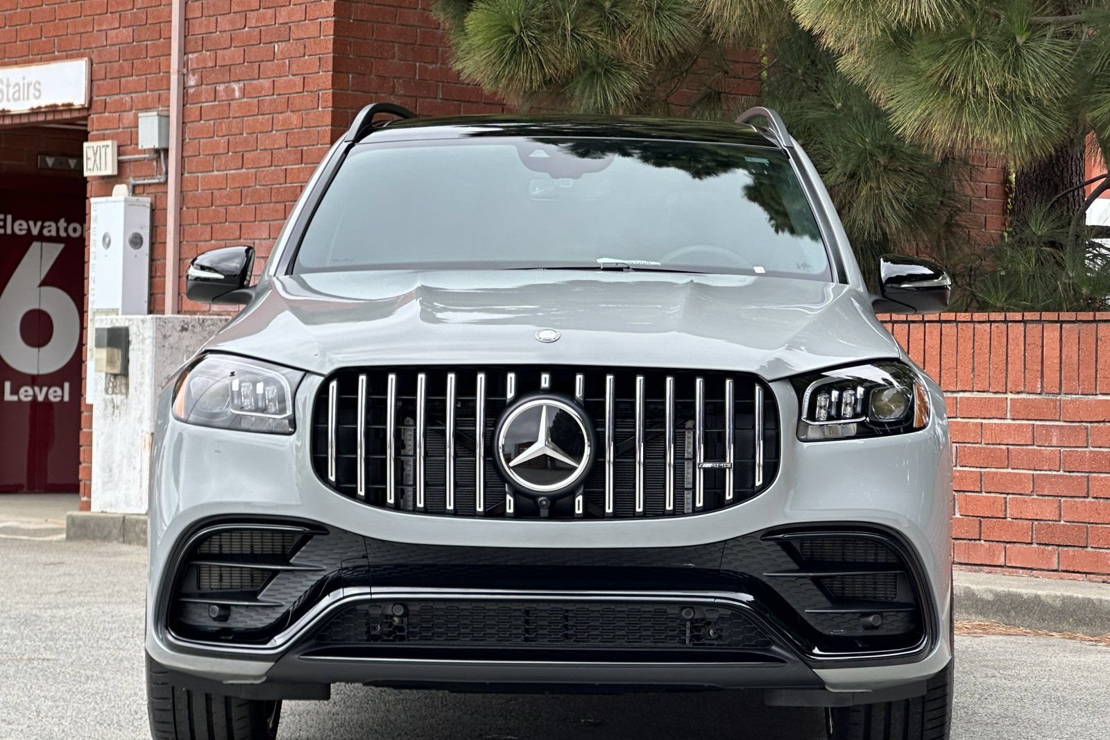 New 2026 Mercedes-Benz GLS 63 AMG 4MATIC image 9