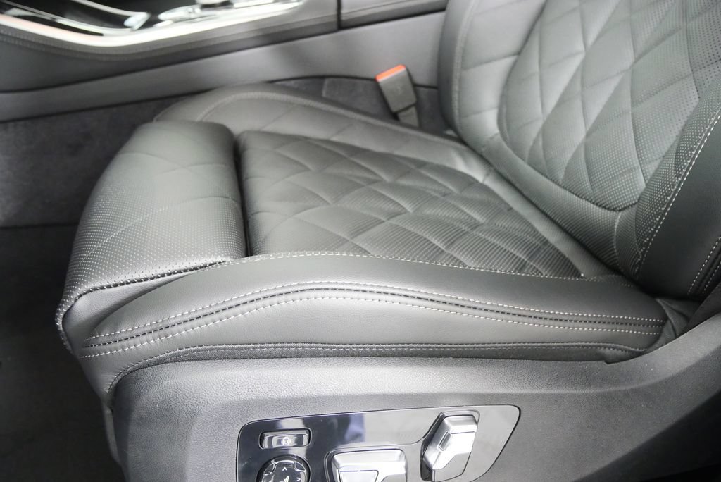 Used 2026 BMW X5 M60i w/ Executive Package AWD/4WD image 10