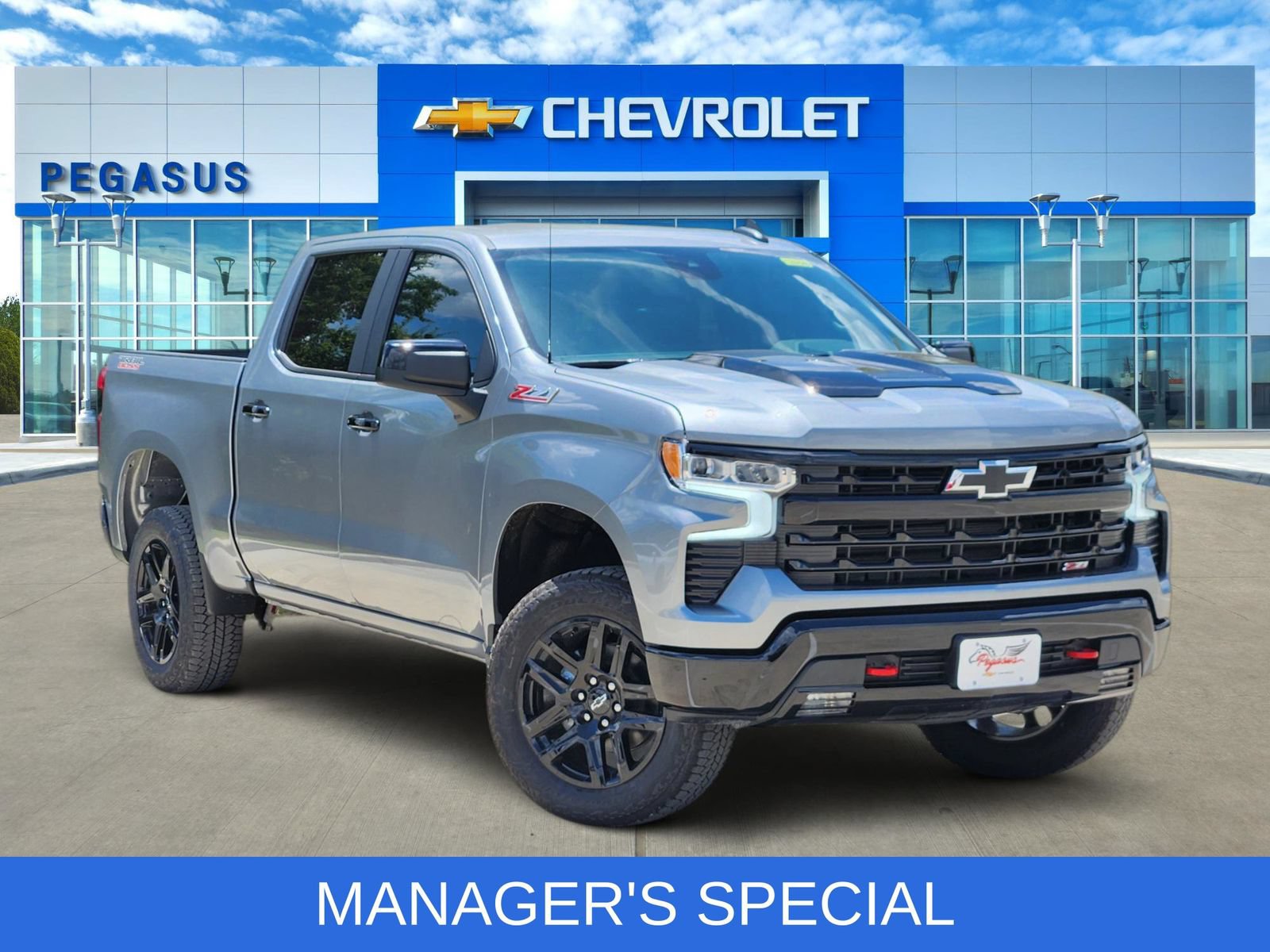 New 2026 Chevrolet Silverado 1500 LT Trail Boss w/ Convenience Package II
