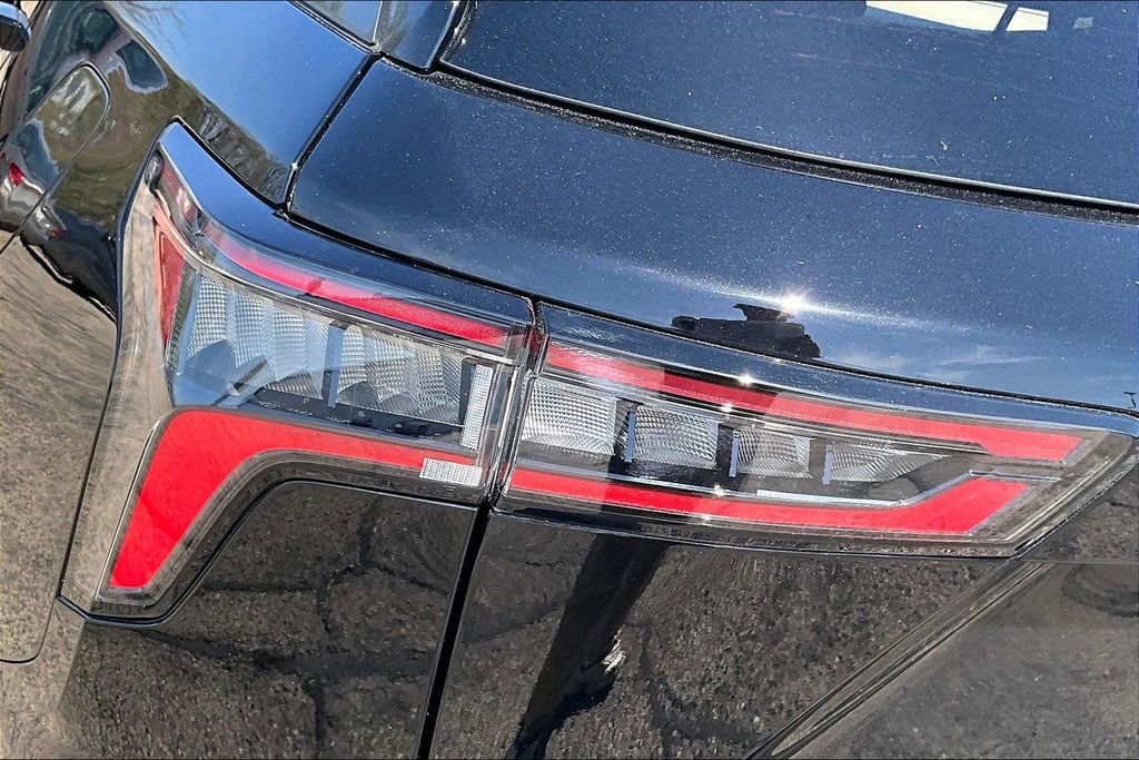 Used 2025 Chevrolet Equinox LT AWD/4WD image 22