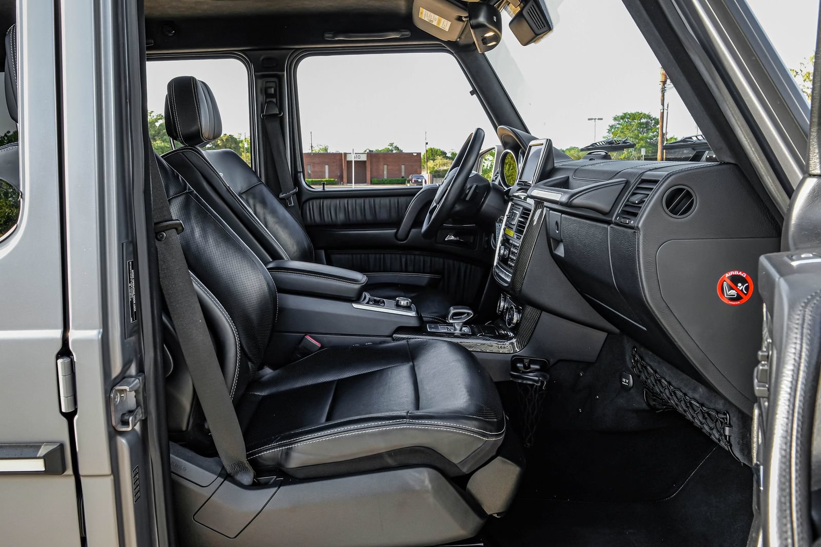 Used 2016 Mercedes-Benz G 63 AMG 4MATIC image 33