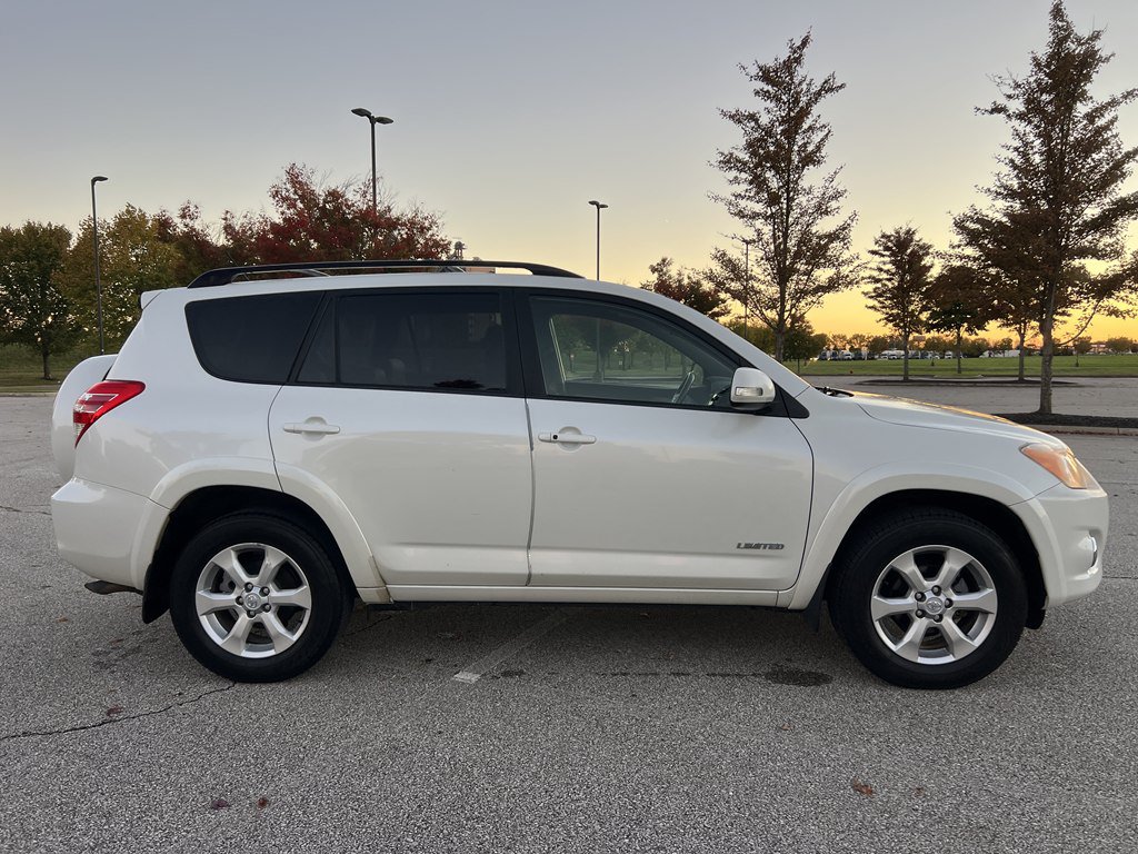 Used 2010 Toyota RAV4 Limited AWD/4WD image 6