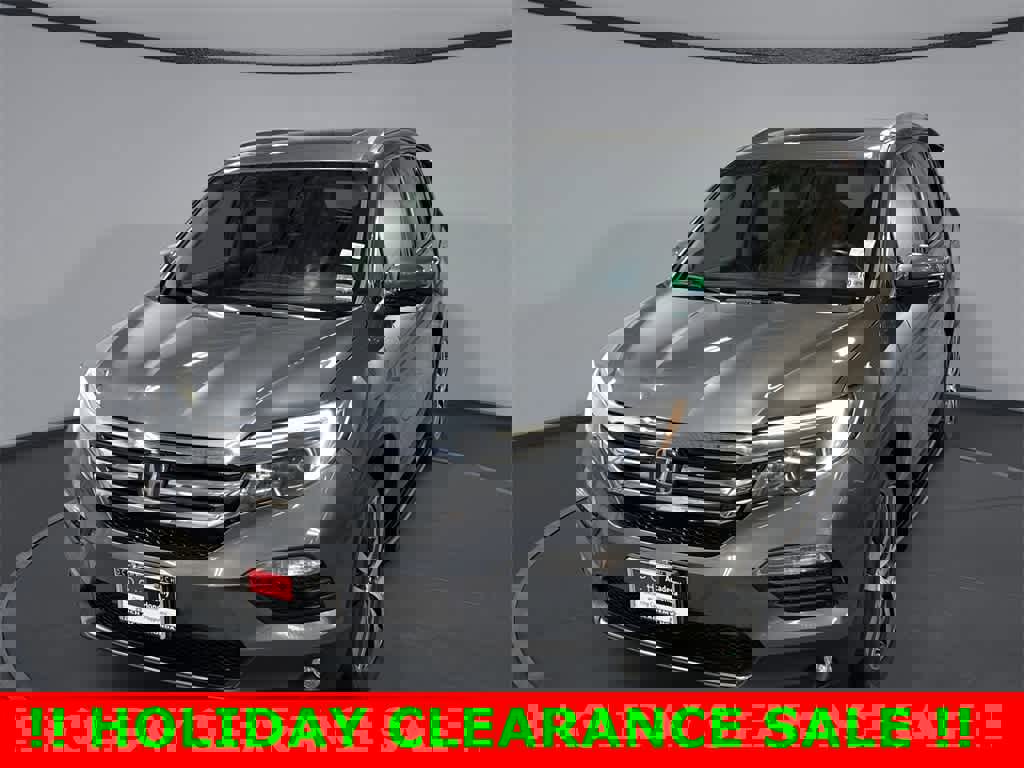 Used 2016 Honda Pilot Touring image 1