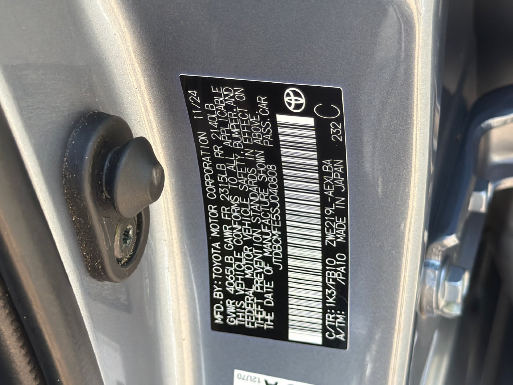 Used 2025 Toyota Corolla LE FWD image 32