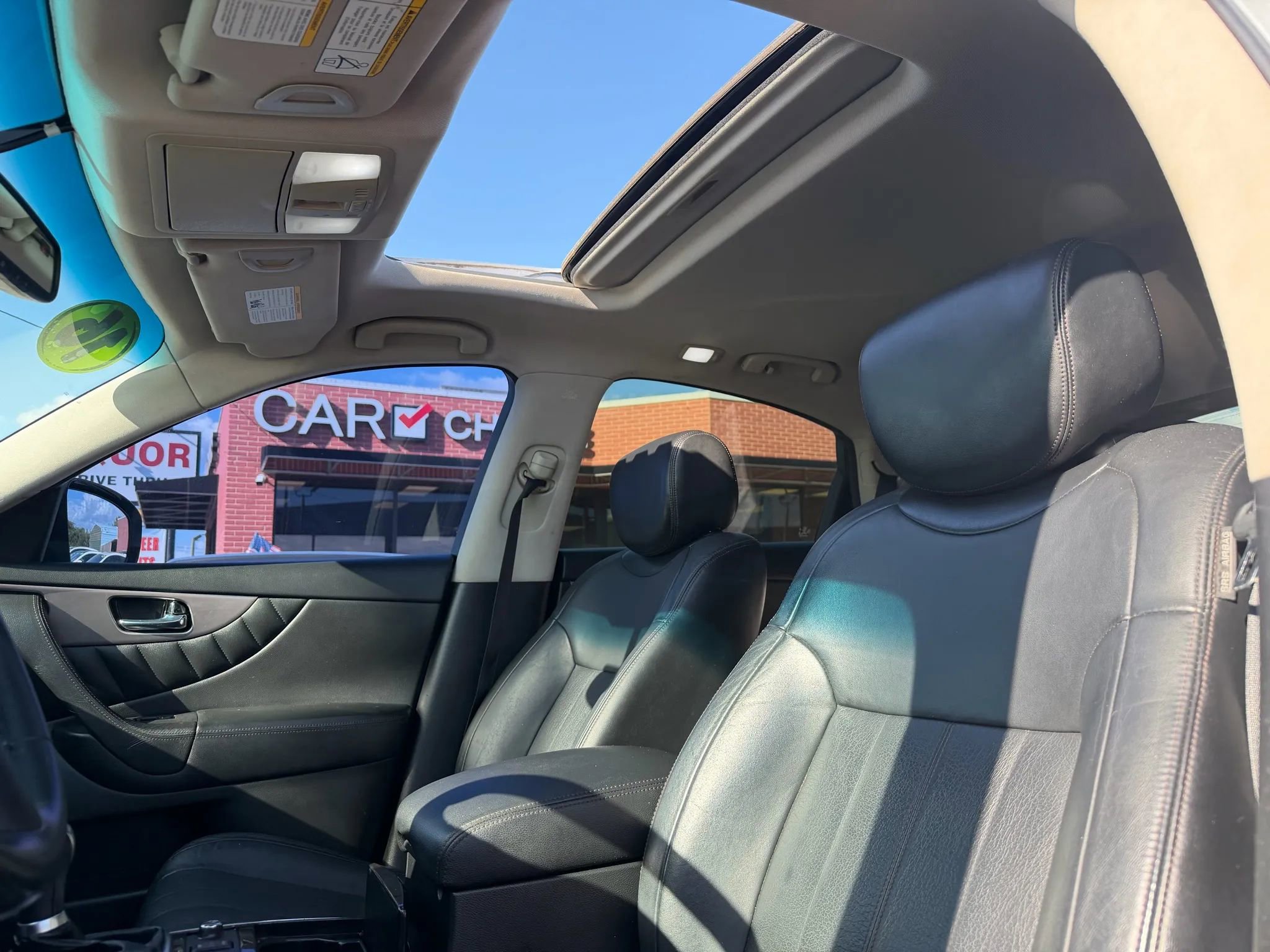 Used 2016 INFINITI QX70 3.7 image 10