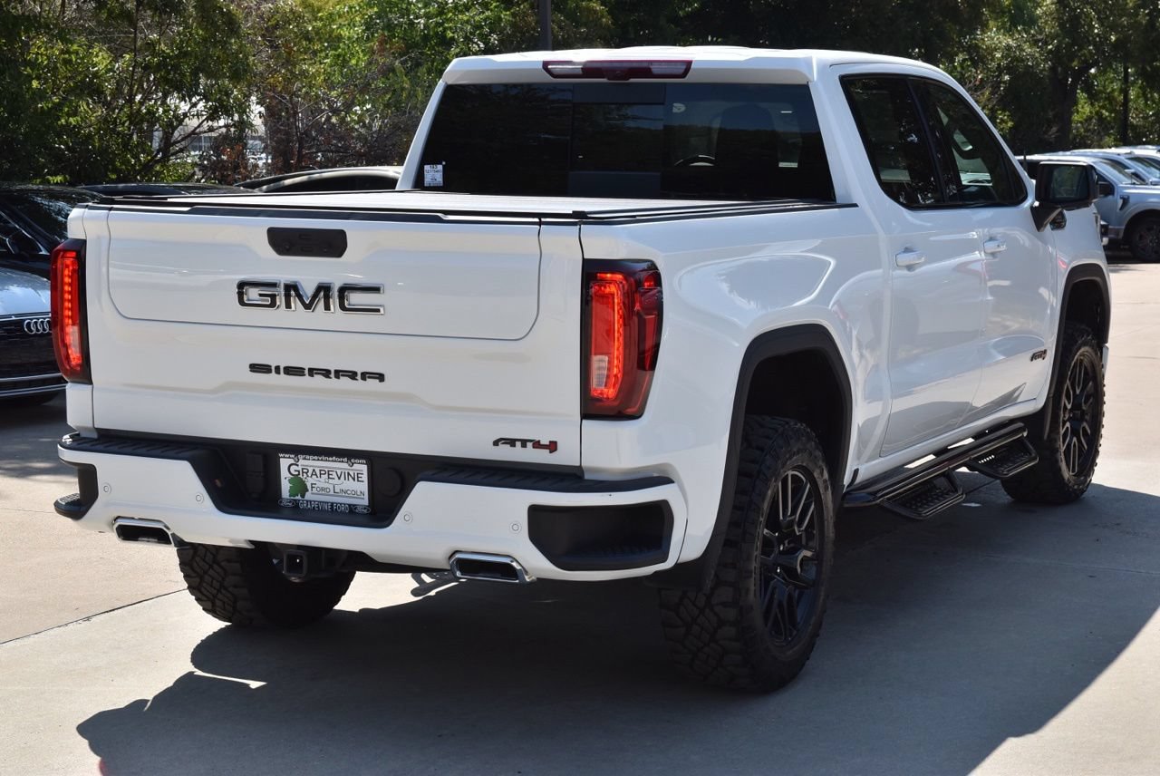 Used 2026 GMC Sierra 1500 AT4 w/ AT4 Premium Package AWD/4WD image 8