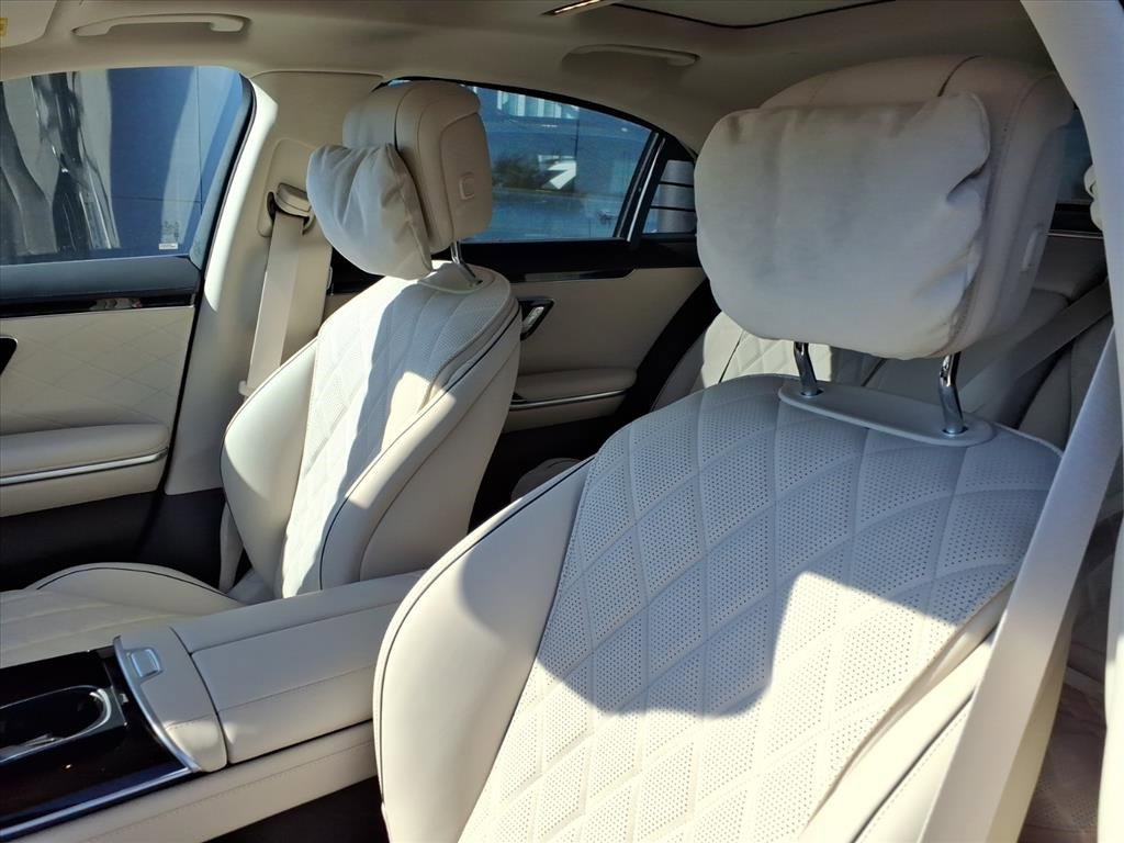 New 2026 Mercedes-Benz S 580 4MATIC Sedan image 13