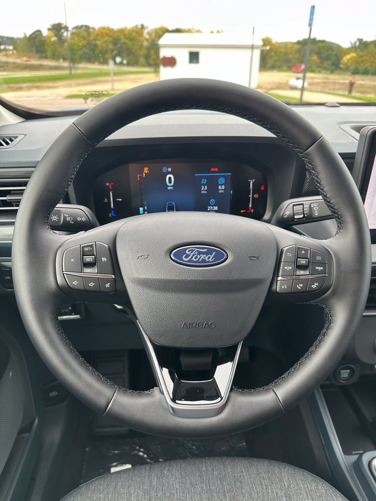 New 2026 Ford Maverick XLT w/ XLT Luxury Package AWD/4WD image 18