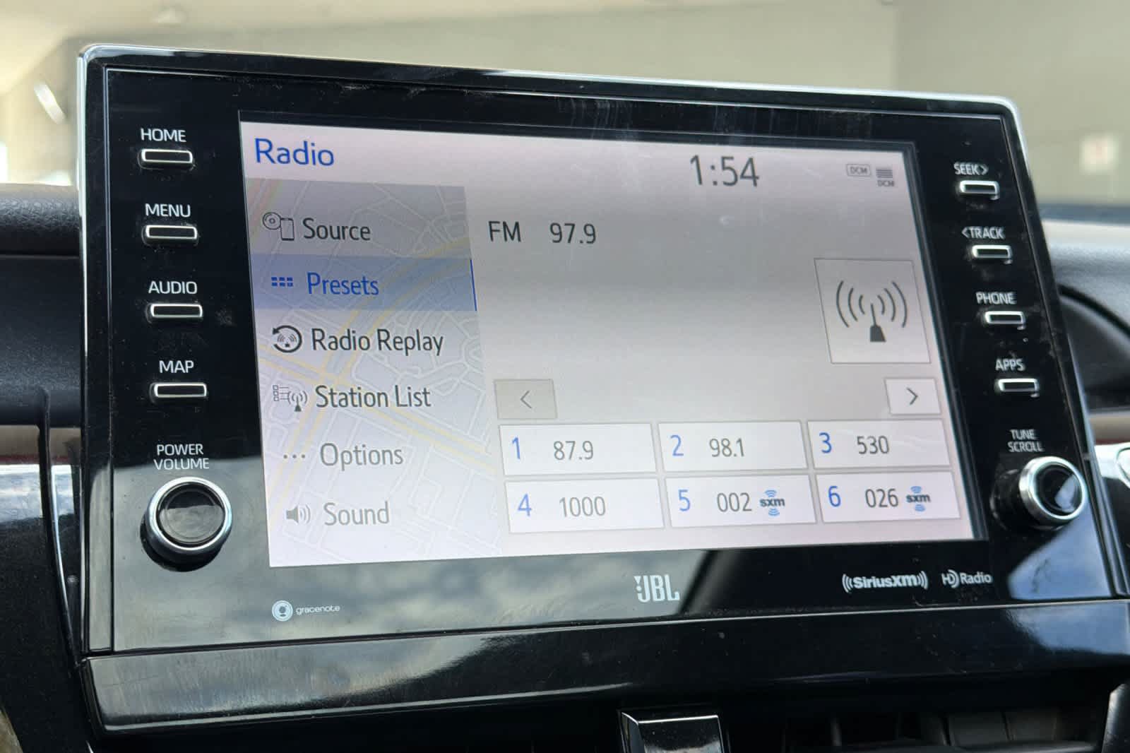 Used 2022 Toyota Camry XSE w/ Navigation Package FWD image 19