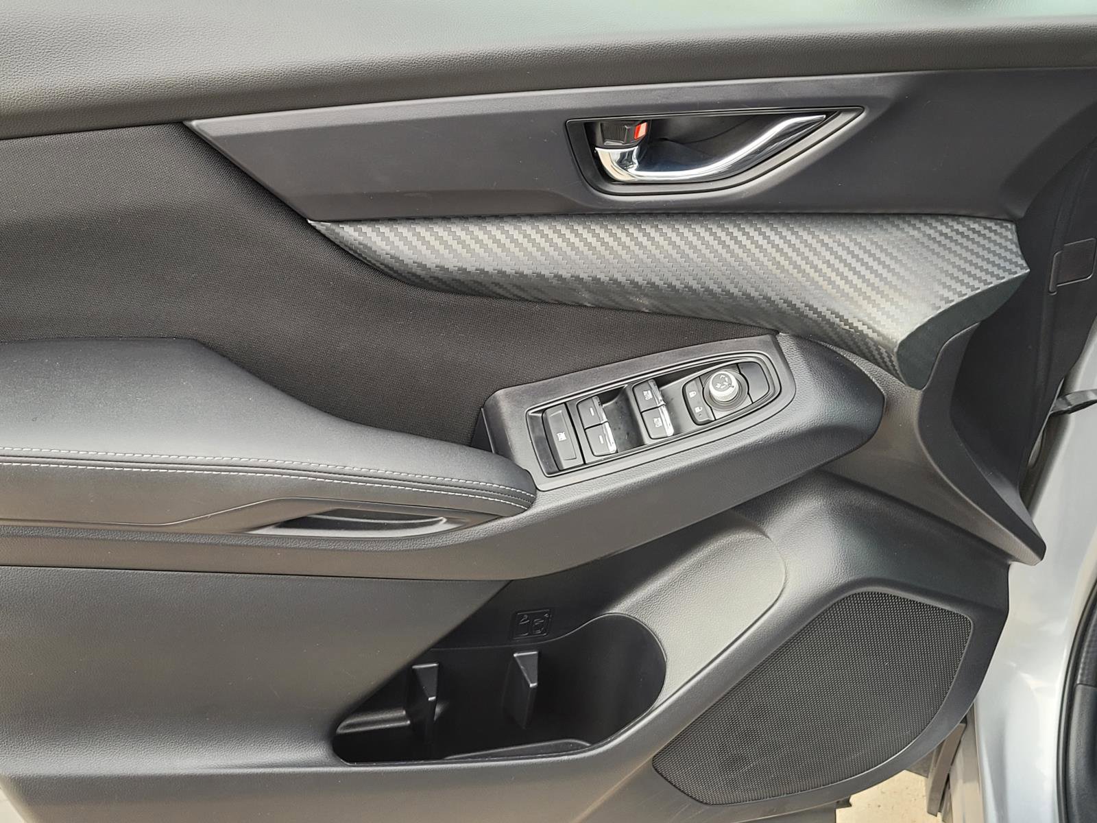 Certified 2025 Subaru Ascent Premium image 4