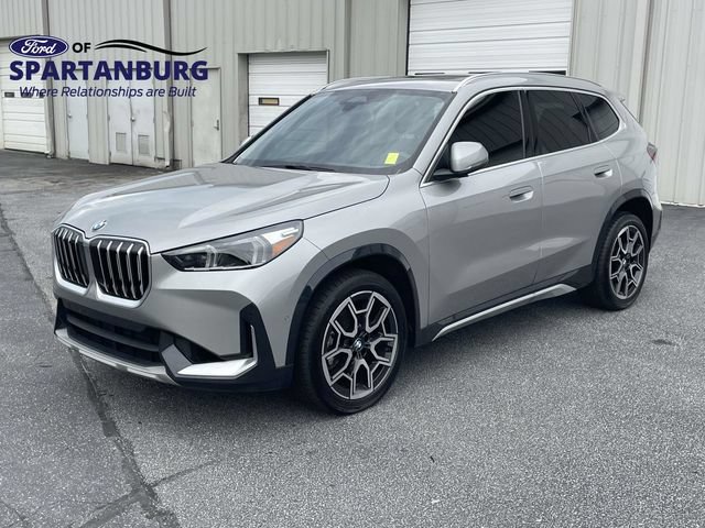 Used 2025 BMW X1 xDrive28i w/ Convenience Package AWD/4WD image 4