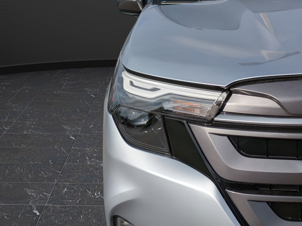 Used 2026 Subaru Forester Premium AWD/4WD image 9