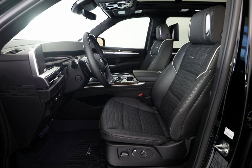 Used 2026 Cadillac Escalade ESV Platinum Luxury w/ LPO, Floor Liner Package image 18