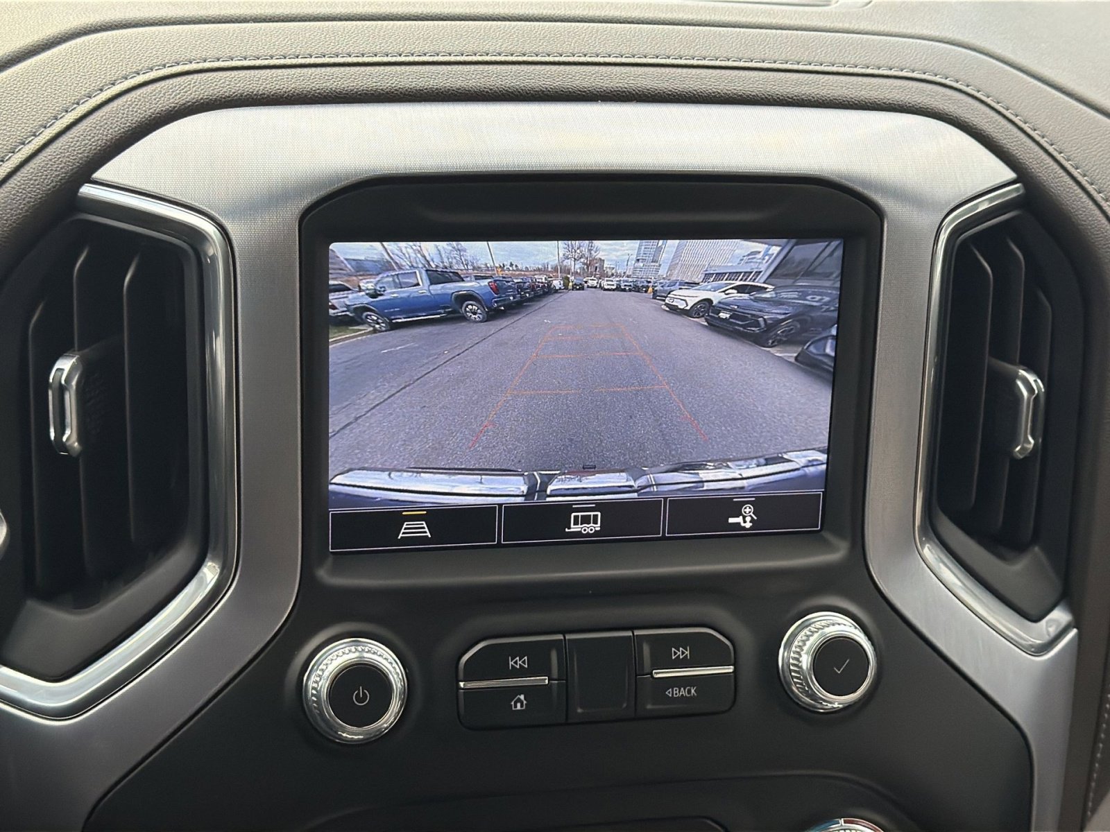 Used 2022 GMC Sierra 1500 SLT w/ SLT Premium Plus Package image 19