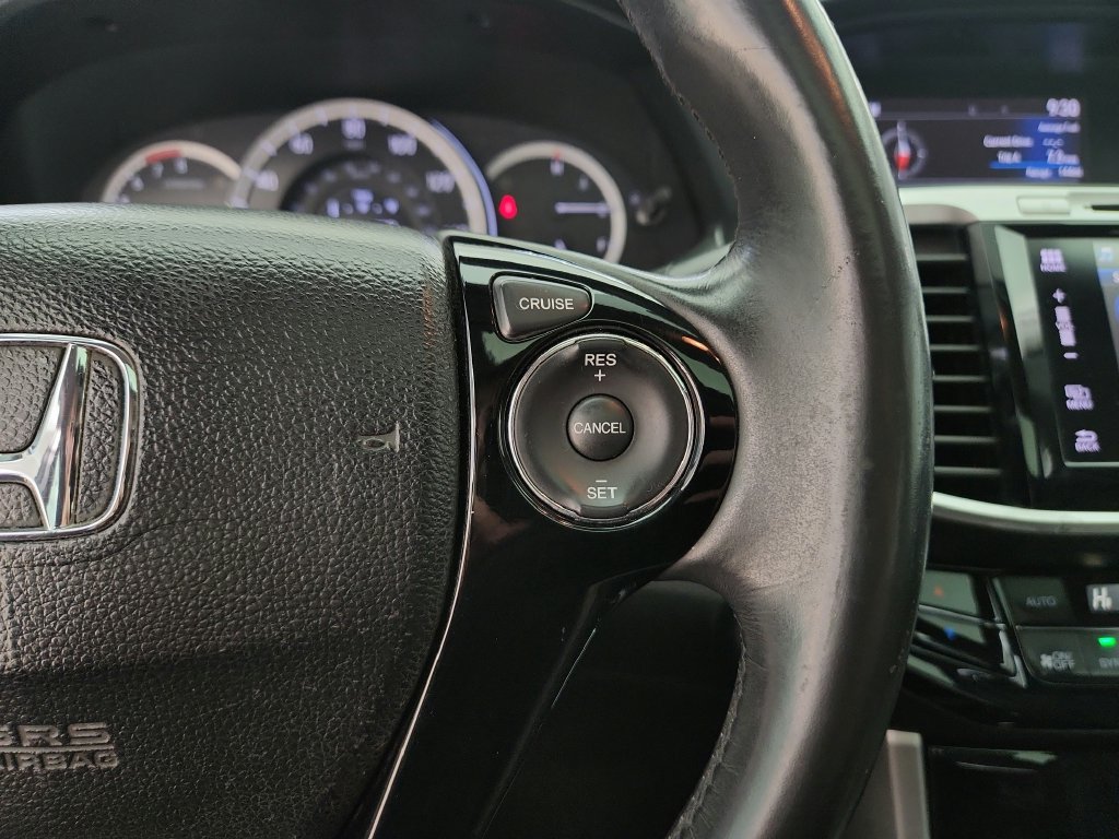 Used 2017 Honda Accord EX-L image 21