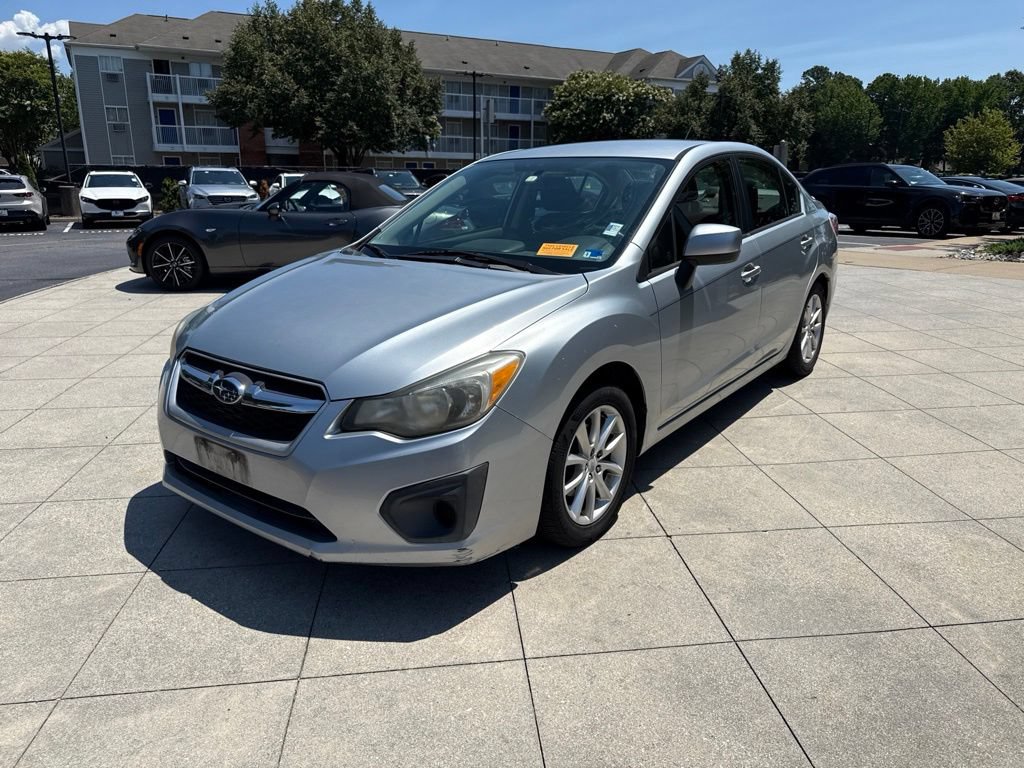 Used 2013 Subaru Impreza 2.0i Premium w/ All-Weather Pkg AWD/4WD image 3