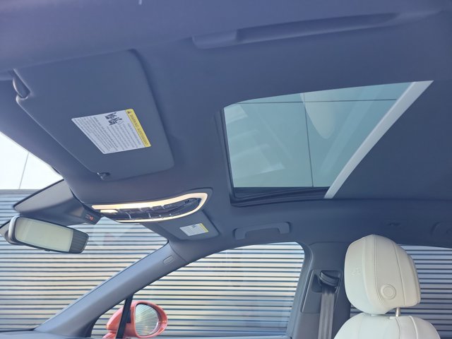 Certified 2023 Porsche Macan GTS AWD/4WD image 36
