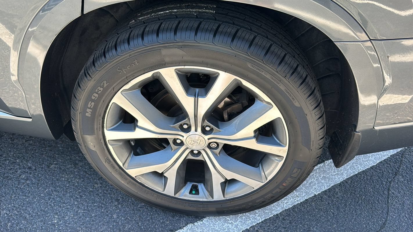 Used 2021 Hyundai Palisade Limited AWD/4WD image 16