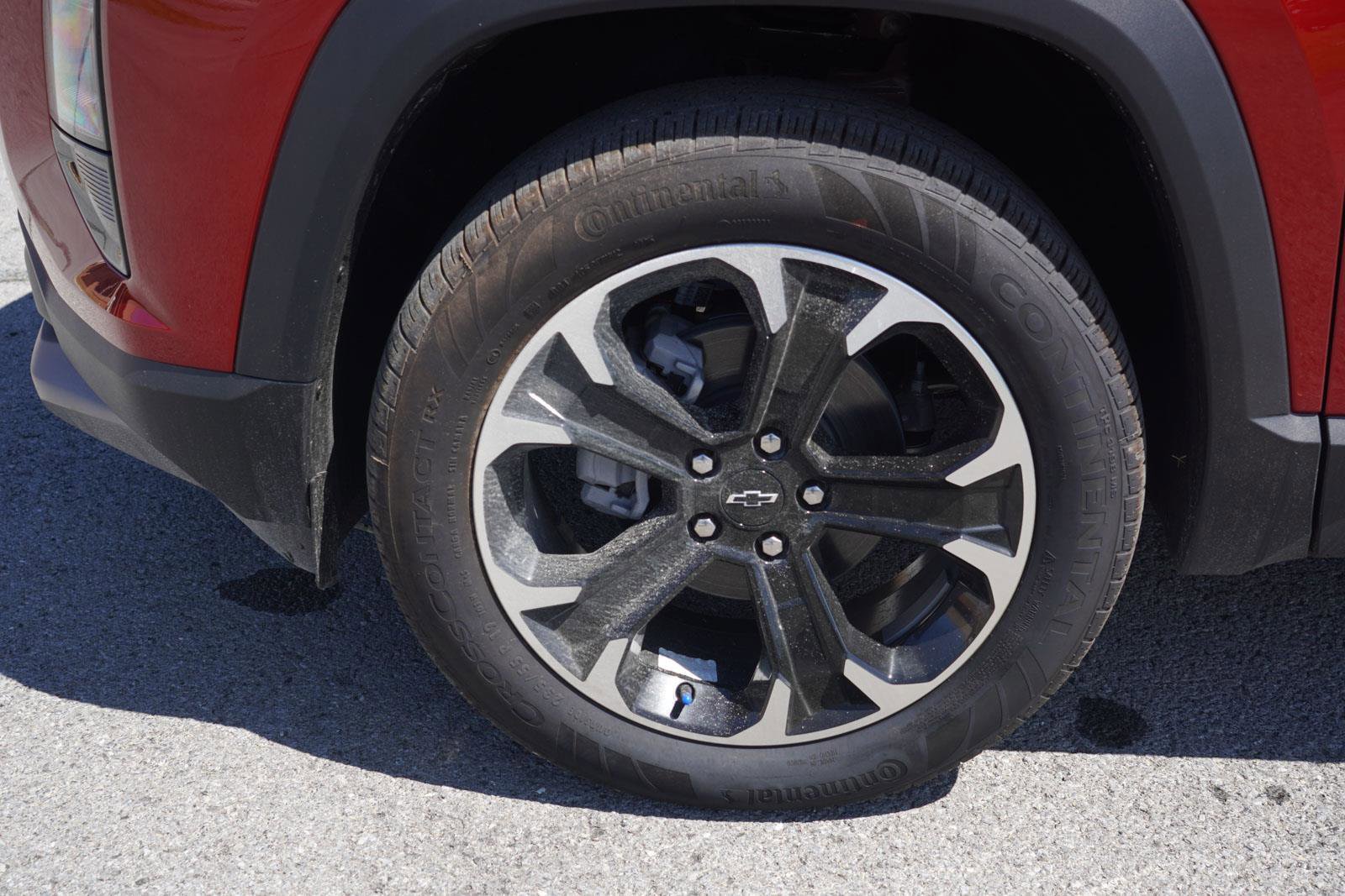 New 2026 Chevrolet Equinox LT FWD image 10