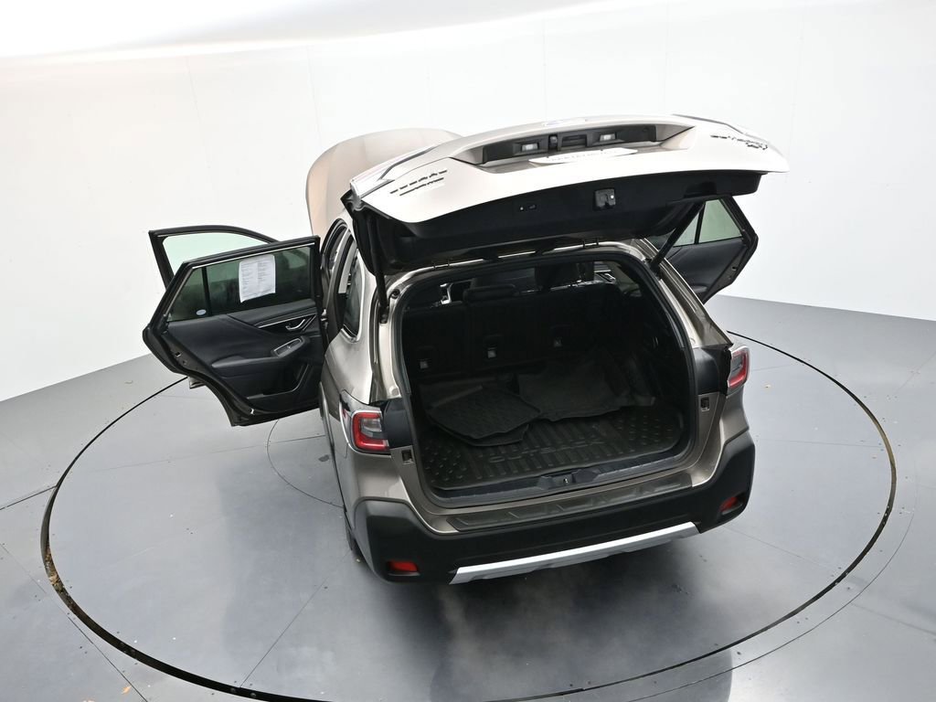 Used 2023 Subaru Outback Limited XT image 42