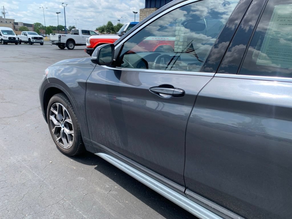 Used 2021 BMW X1 xDrive28i w/ Convenience Package AWD/4WD image 11