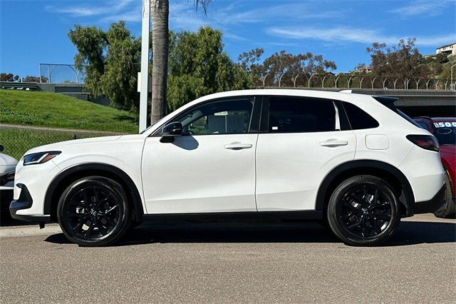 Used 2025 Honda HR-V Sport image 9