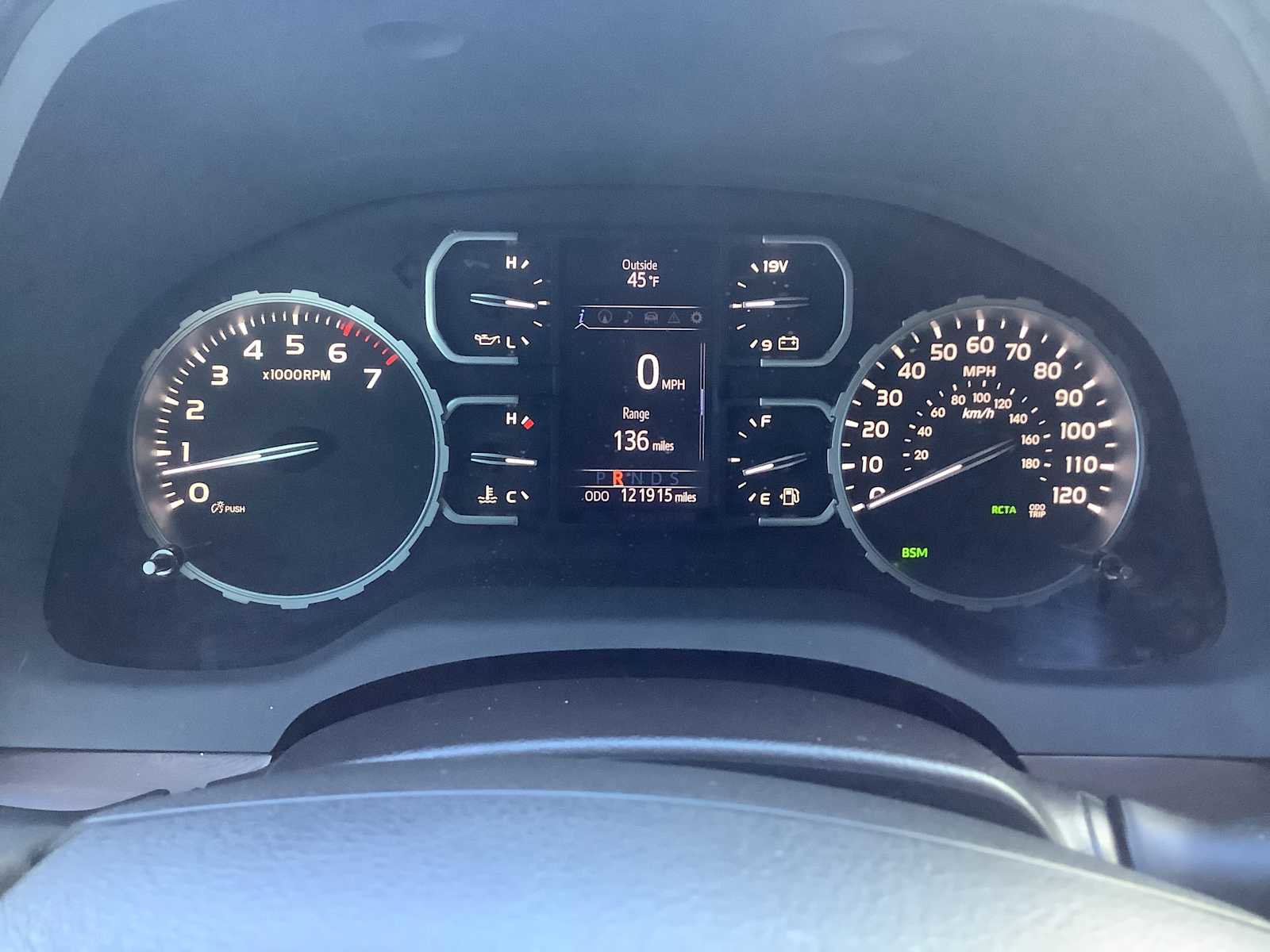 Used 2018 Toyota Tundra Limited image 19