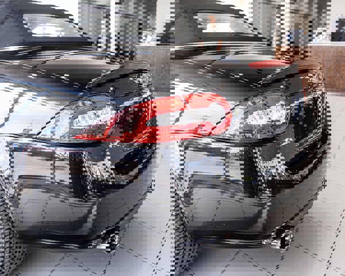 Used 2012 Jaguar XK Convertible image 16