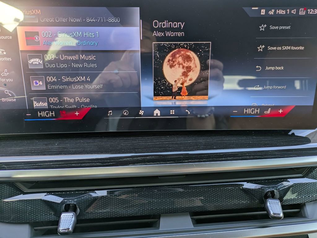 New 2026 BMW X5 xDrive40i w/ M Sport Package image 24