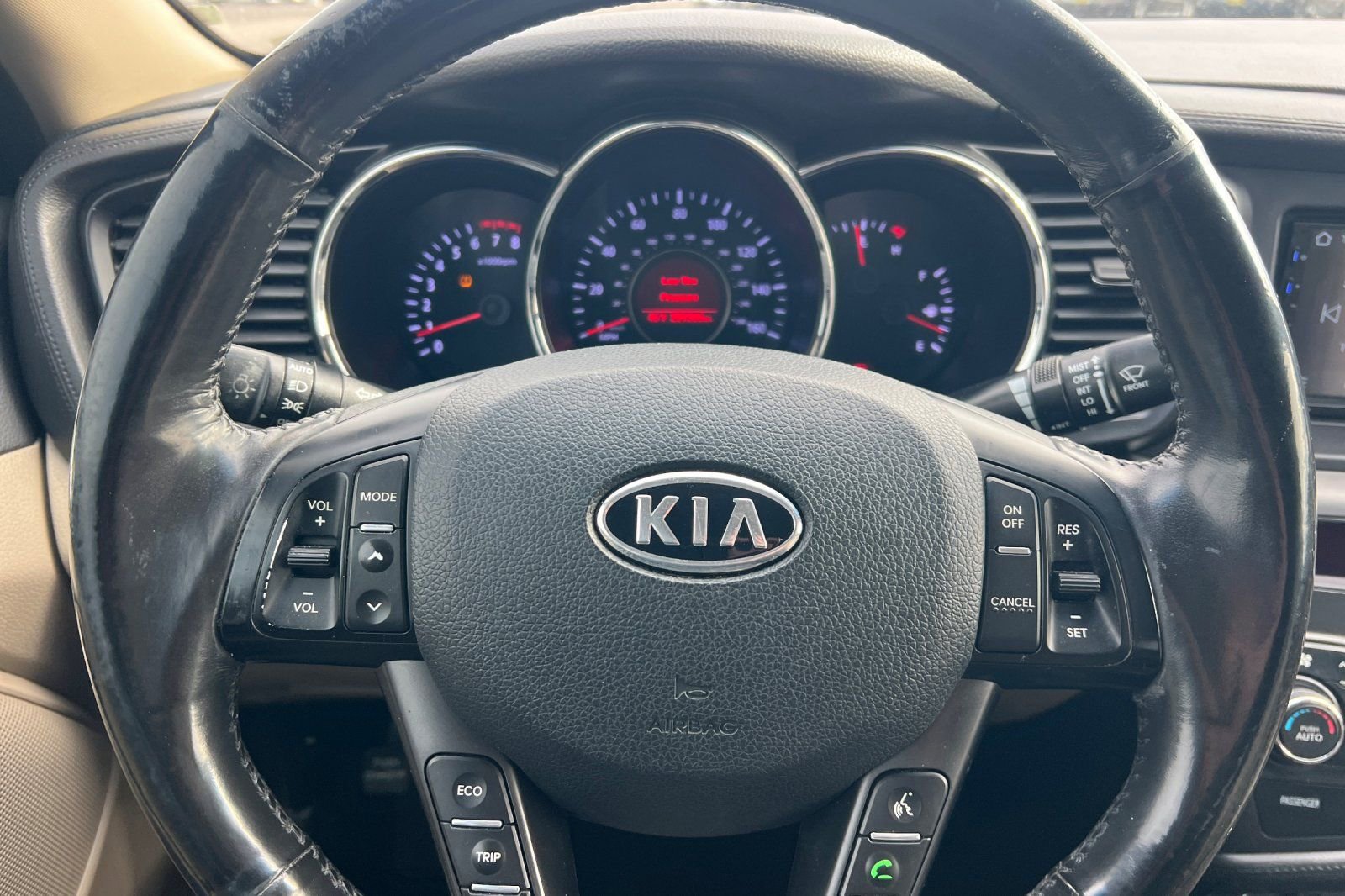 Used 2012 Kia Optima EX FWD image 19