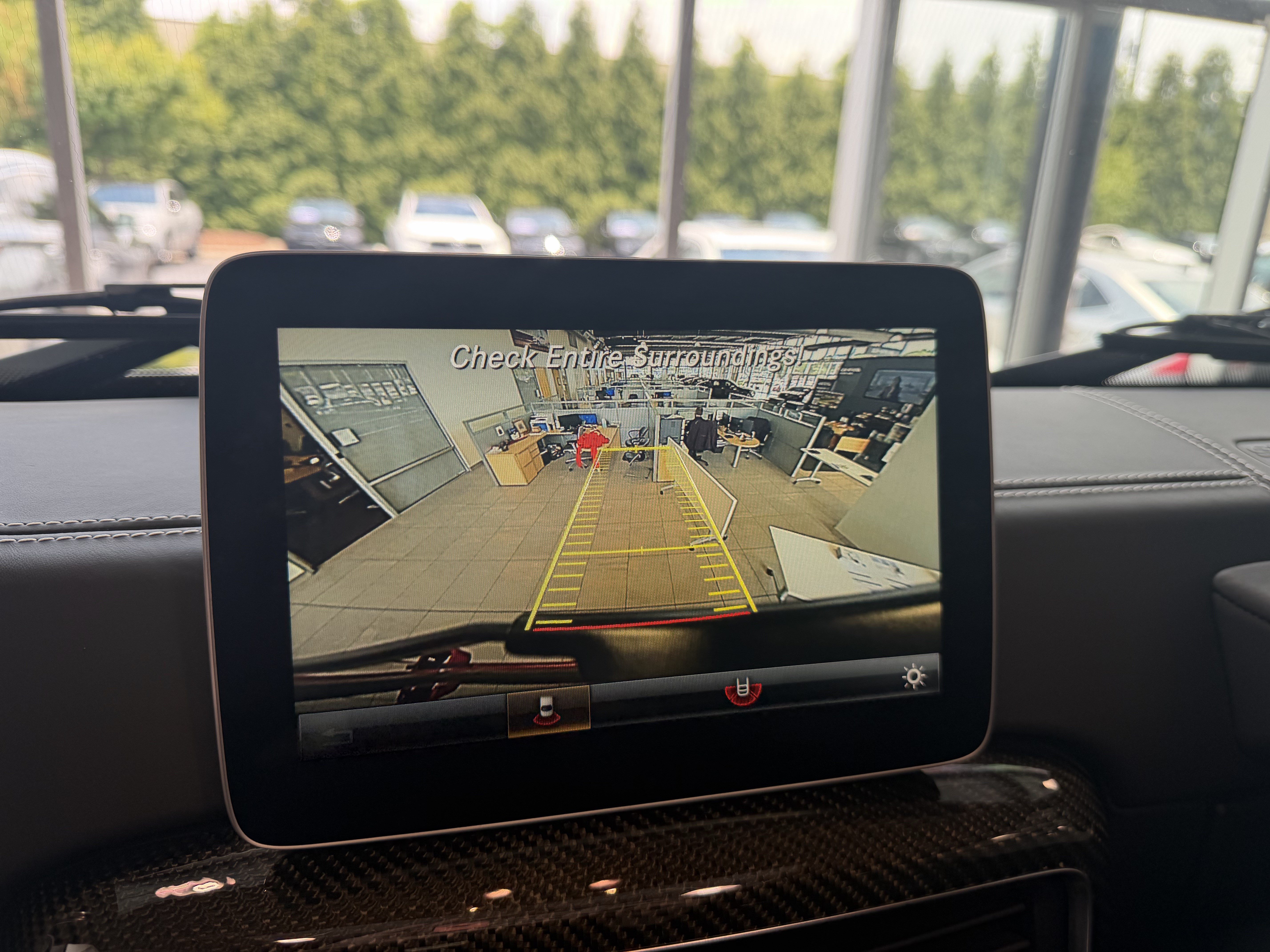 Used 2017 Mercedes-Benz G 550 Squared image 25