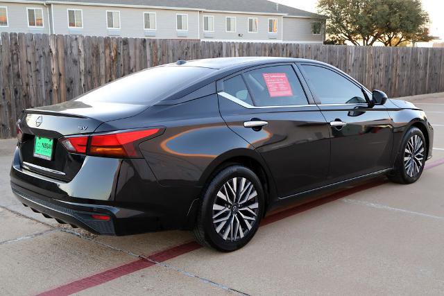 Certified 2024 Nissan Altima 2.5 SV FWD image 6