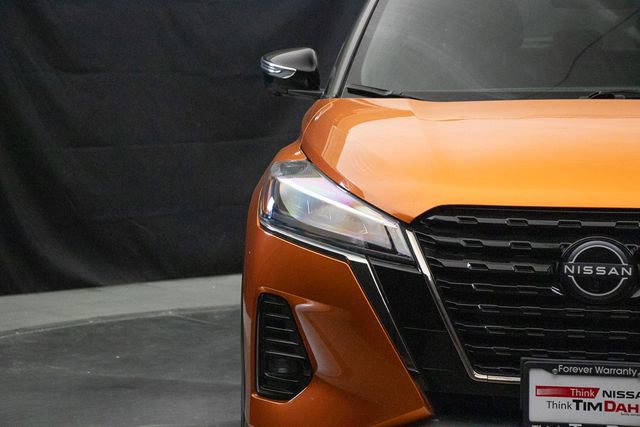 Used 2022 Nissan Kicks SR image 5