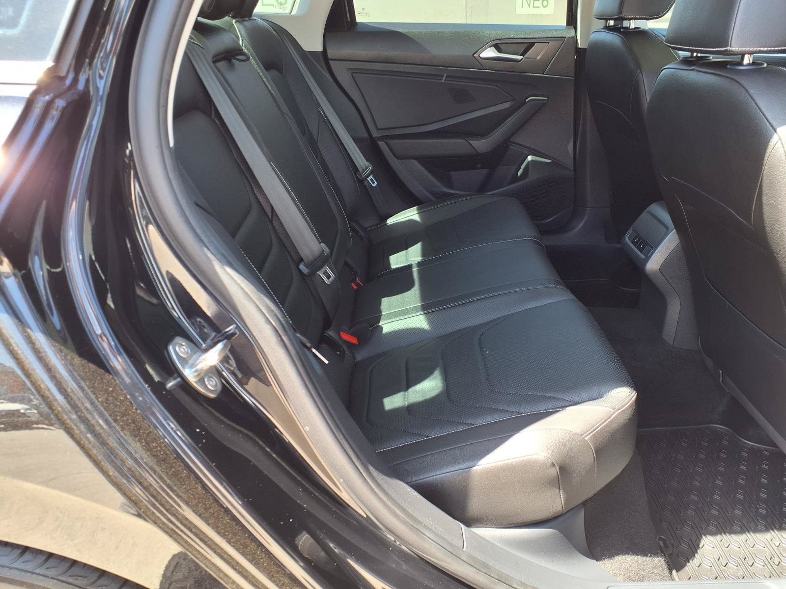 Used 2024 Volkswagen Jetta SEL FWD image 14