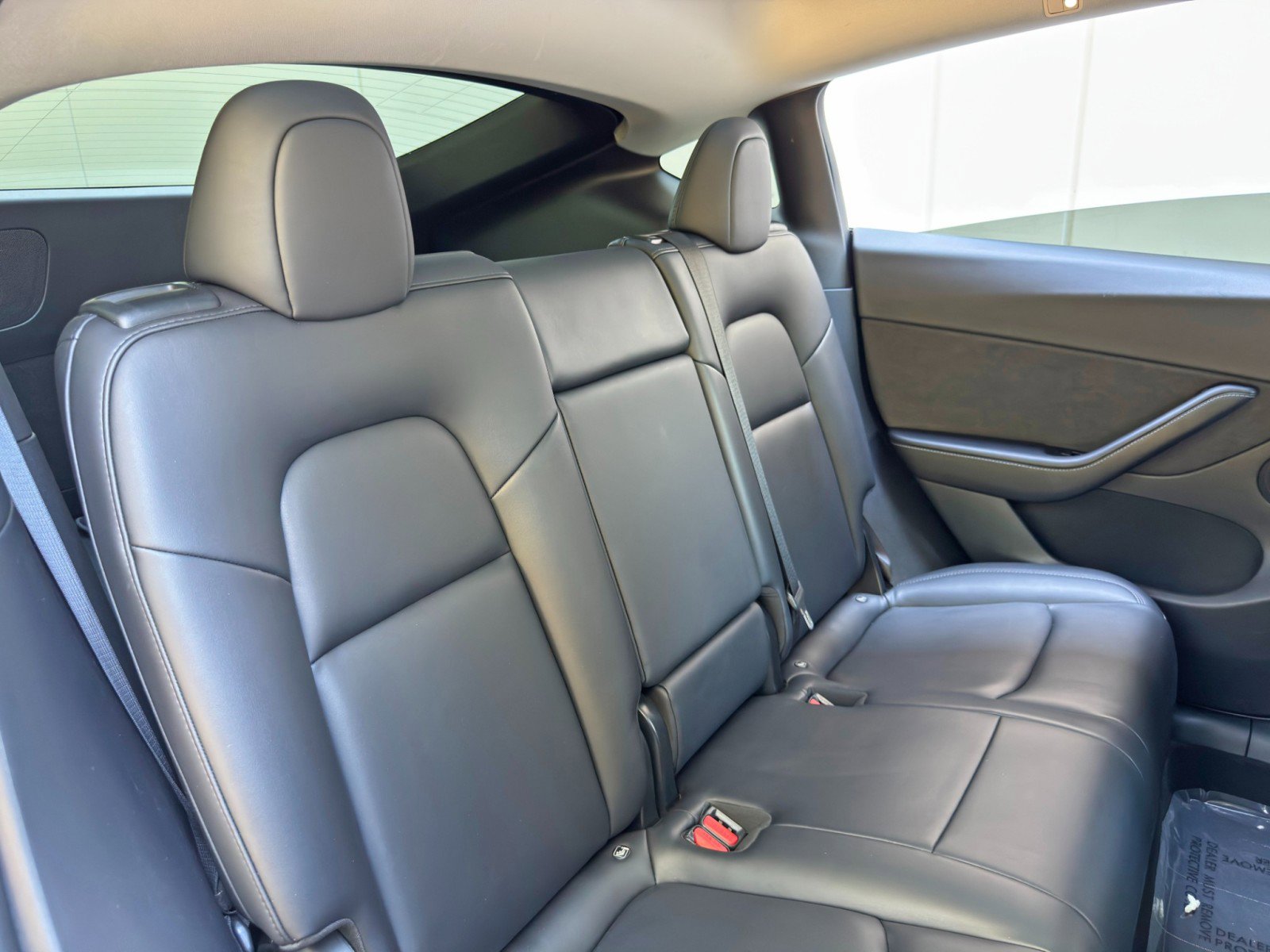 Used 2021 Tesla Model Y Long Range image 36