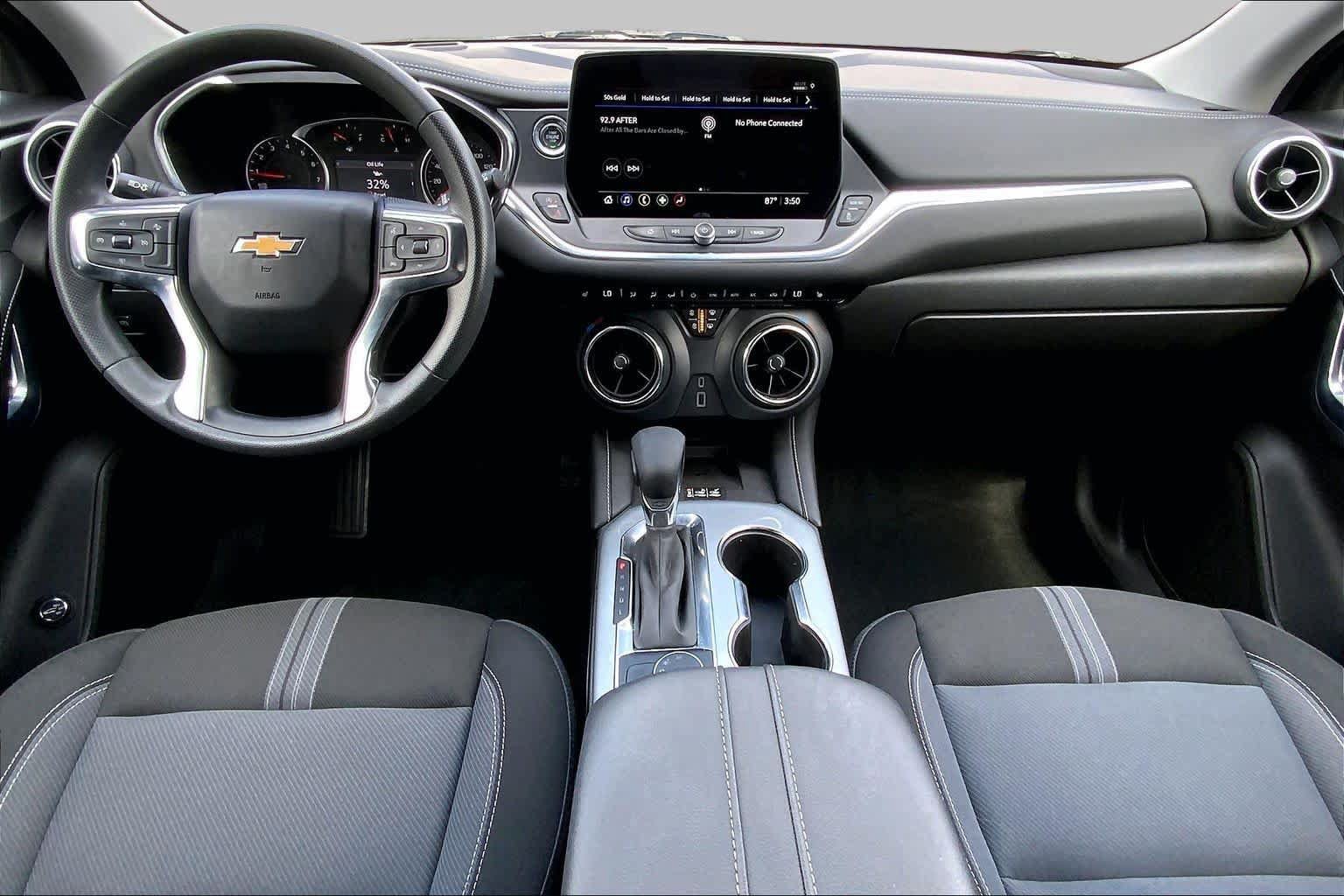 Used 2024 Chevrolet Blazer LT w/ Convenience Package FWD image 15