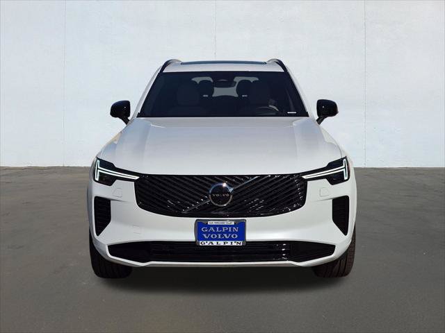 New 2026 Volvo XC90 T8 Ultra w/ Protection Package AWD/4WD image 4