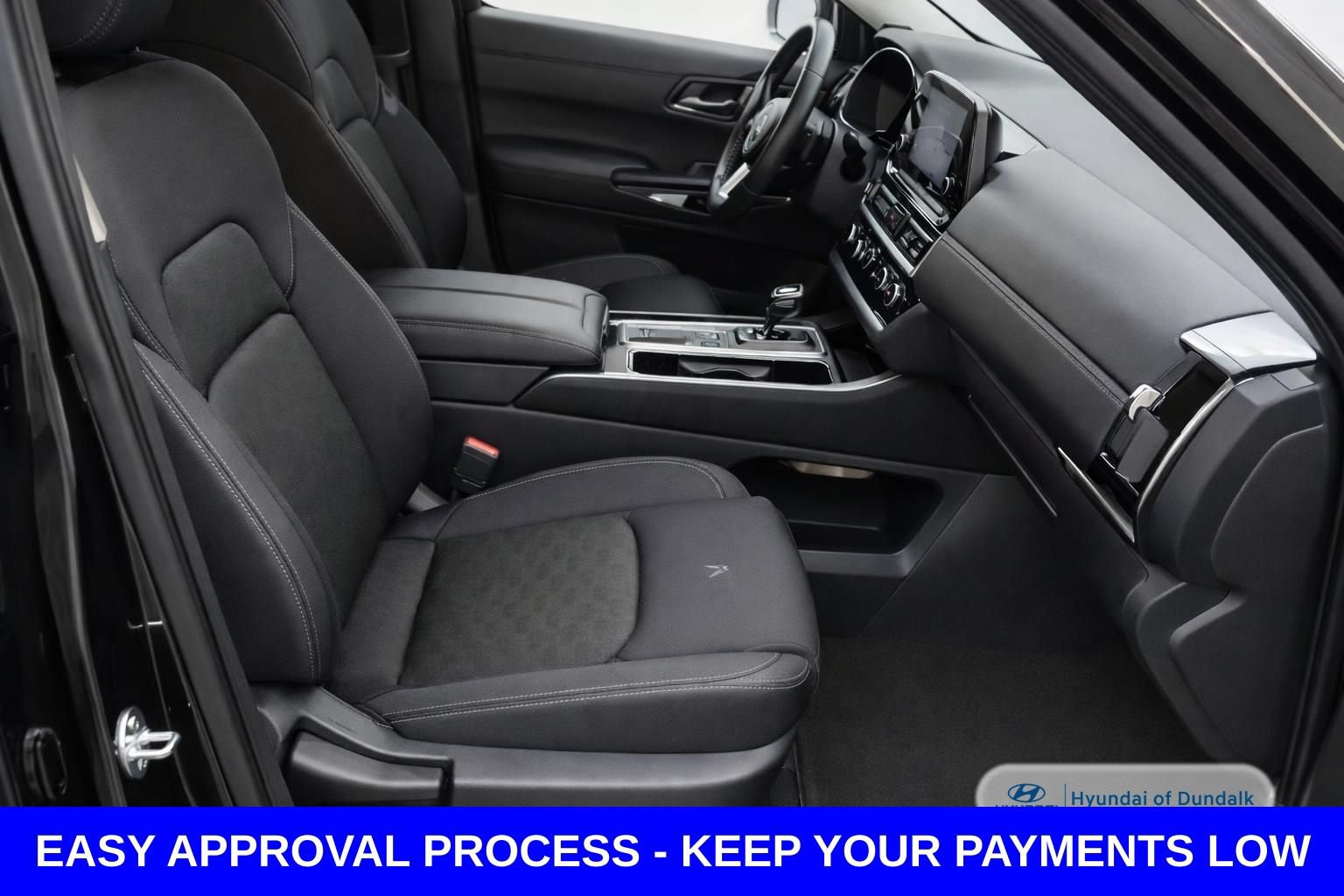 Used 2024 Nissan Pathfinder SV FWD image 12