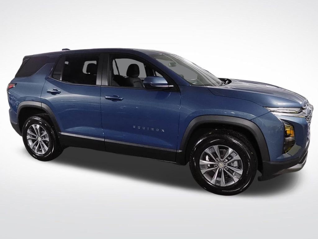 Used 2025 Chevrolet Equinox LT image 8