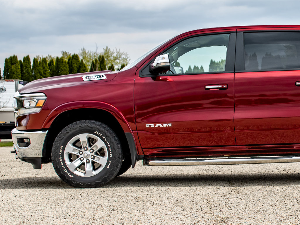 Used 2019 RAM 1500 Laramie AWD/4WD image 18
