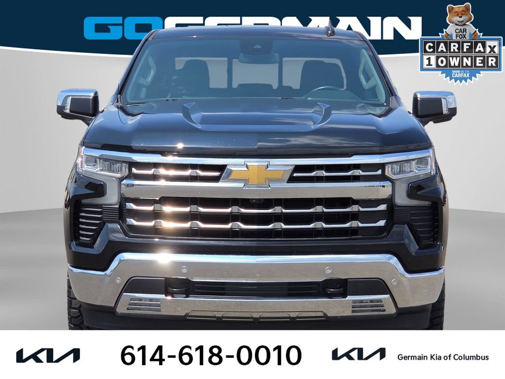 Used 2022 Chevrolet Silverado 1500 LTZ w/ LTZ Convenience Package II AWD/4WD image 3