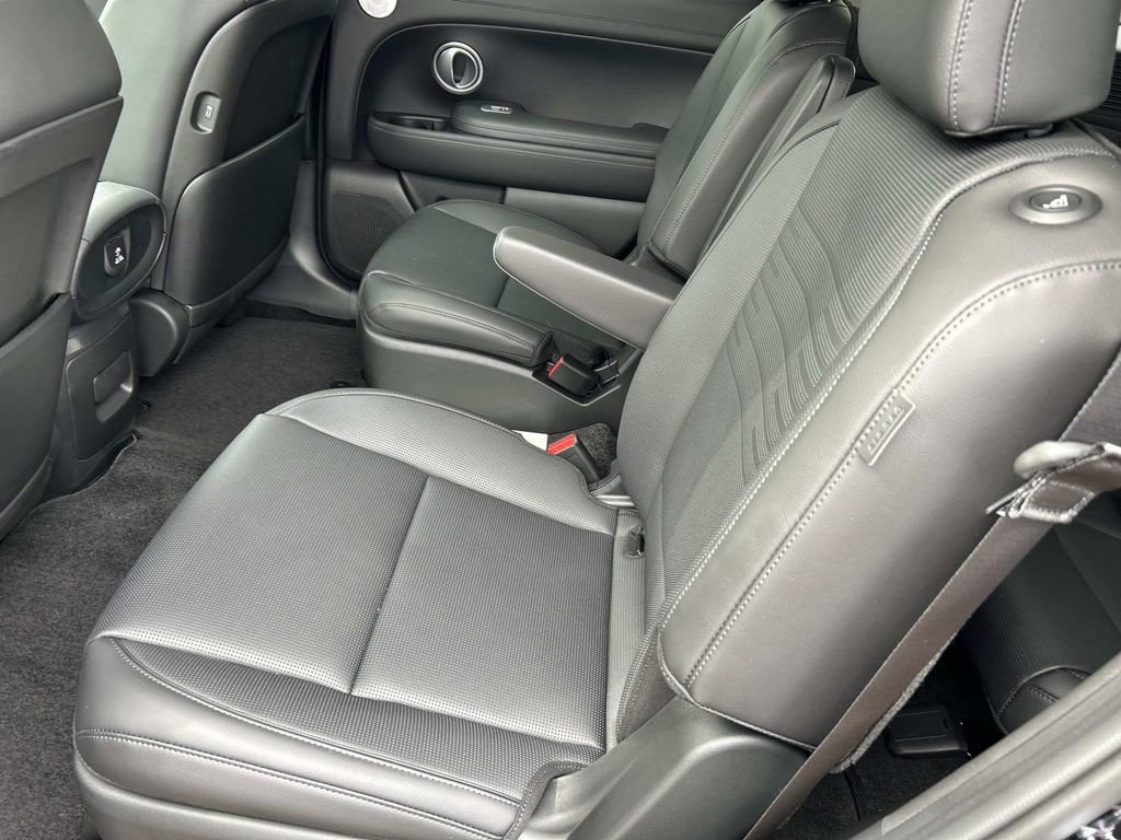 New 2026 Hyundai Palisade Limited FWD image 21