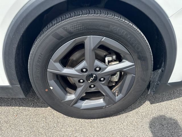 Used 2025 Kia K4 FWD image 39