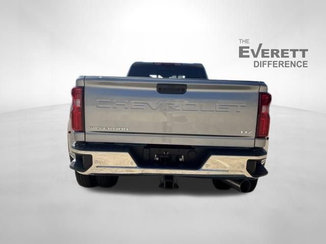 New 2026 Chevrolet Silverado 3500 LTZ w/ LTZ Convenience Package AWD/4WD image 6